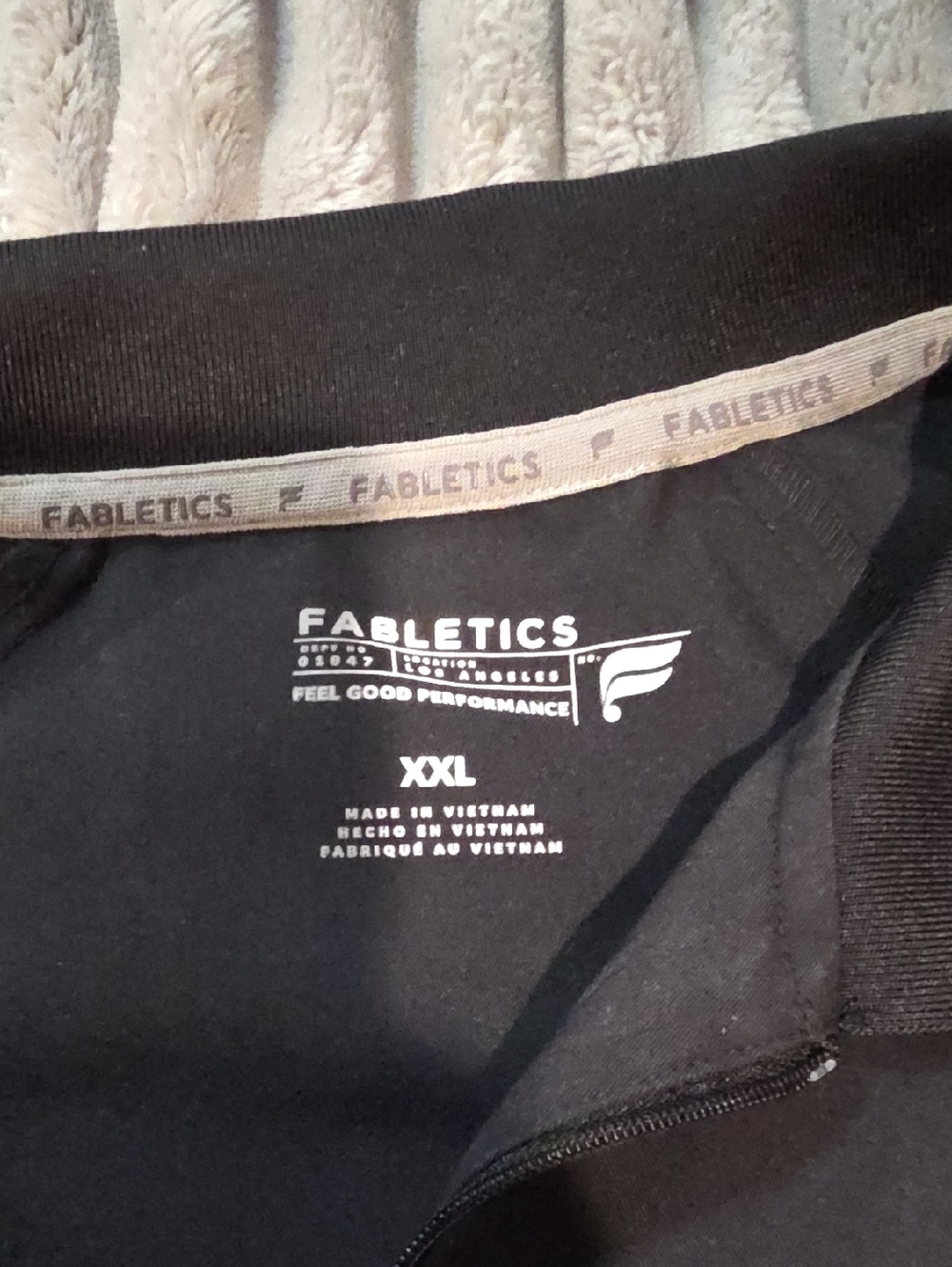 Fabletics Black Mens Scrub Polo Top XXL